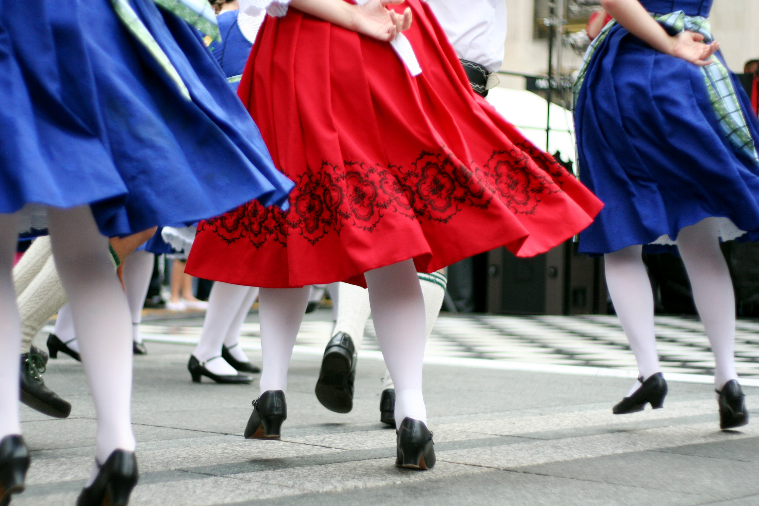 Zinzinnati Dancers, by Zan McQuade